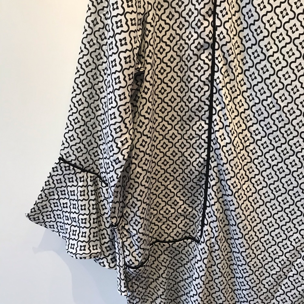 Loft Blouse - Picture 2 of 5